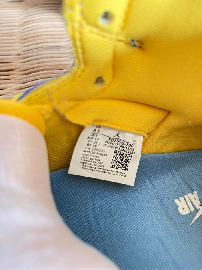 Nike Jordan 1 retro high OG "Reverse Laney" pointure 40 - photo numéro 9