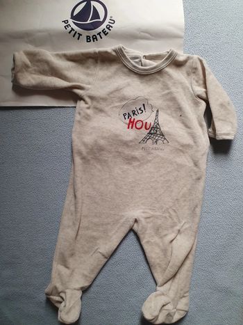 Pyjama 3 mois paris