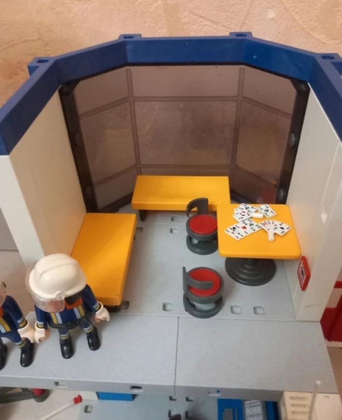 Caserne de pompiers Playmobil 4819 - photo numéro 7