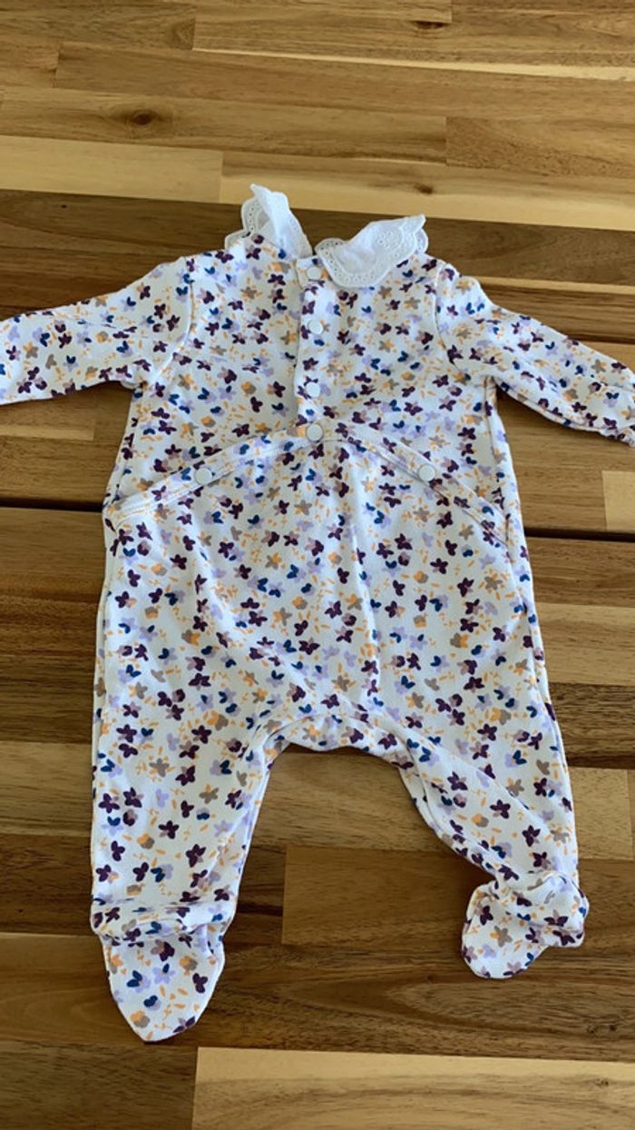 Lot de 3 pyjamas 1 mois - photo numéro 12