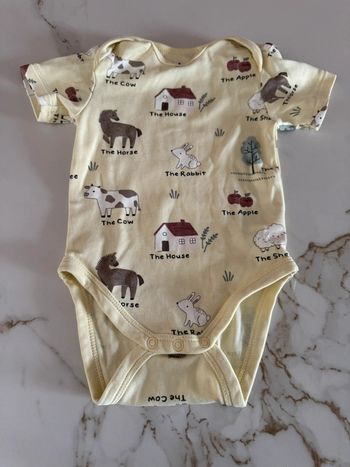 Bodies body garçon fille C&A 3 6 mois bébé très bon état ferme animaux