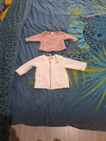 Lot haut bébé fille