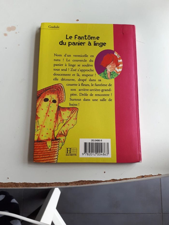 Livre bibliothèque rose le fantôme du panier à linge - photo numéro 2