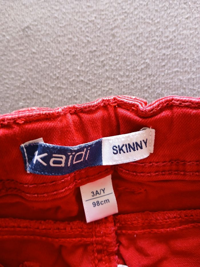 Skinny 3 ans garçon - photo numéro 2