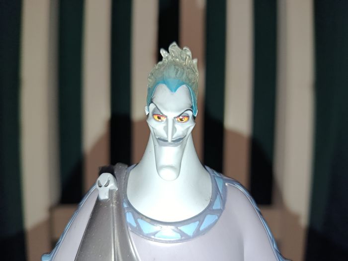 Figurine lumineuse Disney Hadès  Disneyland Paris - photo numéro 13