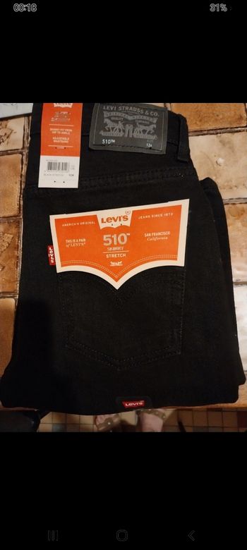Jeans levis skinny fit garcon 12 ans neuf avec étiquette 🏷