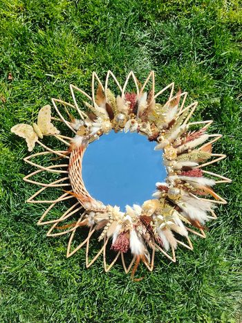 Miroir avec Plumes et Fleurs Séchées 
