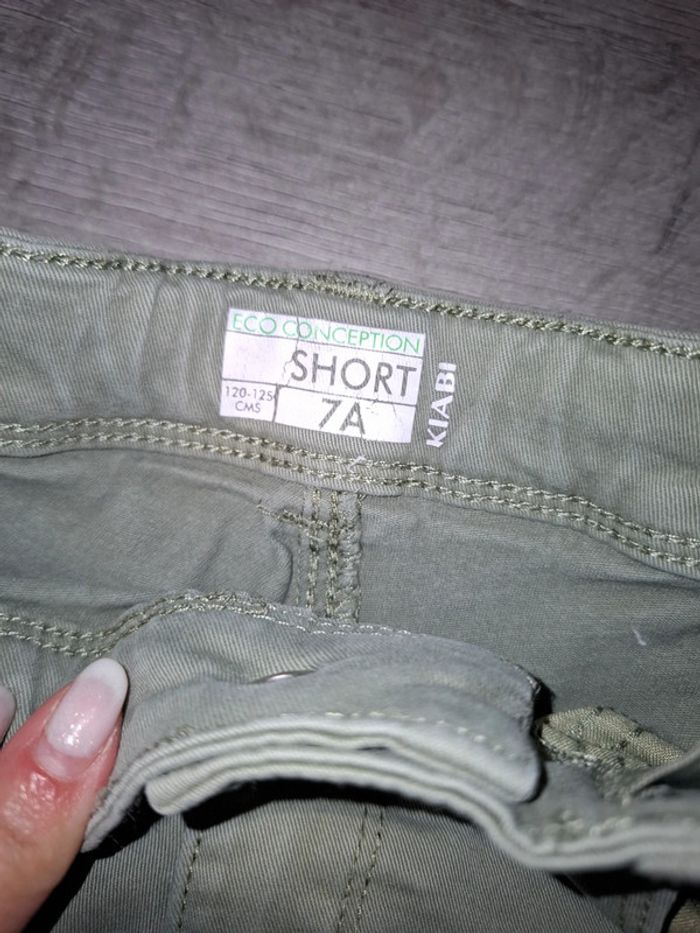 Short kaki - photo numéro 2