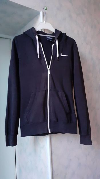 Survêtement femme taille XS et M