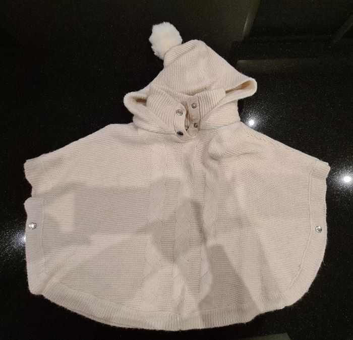 Poncho fille avec capuche