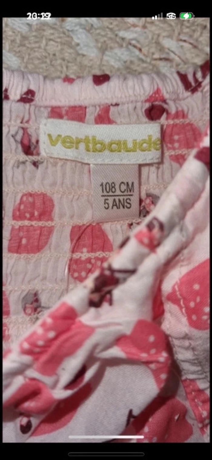 Lot de 2 robes taille 5 ans - photo numéro 3