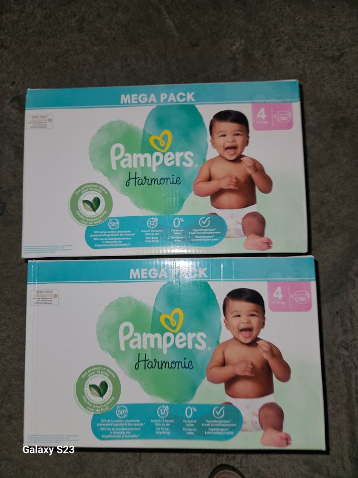 Lot couches Pampers - photo numéro 2