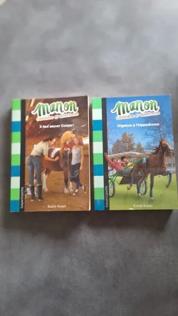 2 livres collection "Manon"