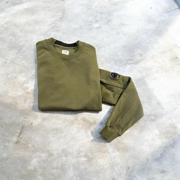 Pull C.P. Company // Kaki // M