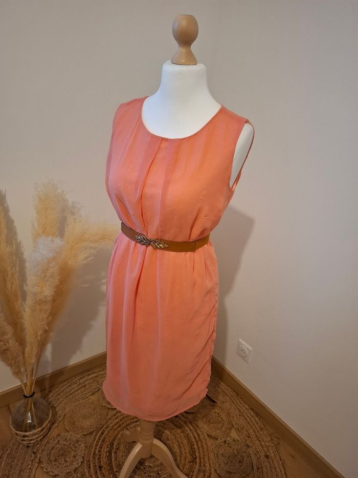 Robe fluide à motifs rose/corail LC Waikiki taille M 38 - photo numéro 8