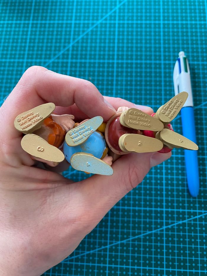 Lot Figurines Disney PVC Blanche Neige Snow White - 4 Nains - Schleich Papo Bullyland 90s - photo numéro 2