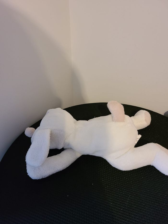 Doudou Fifi chien DIMPEL blanc beige couché - photo numéro 3