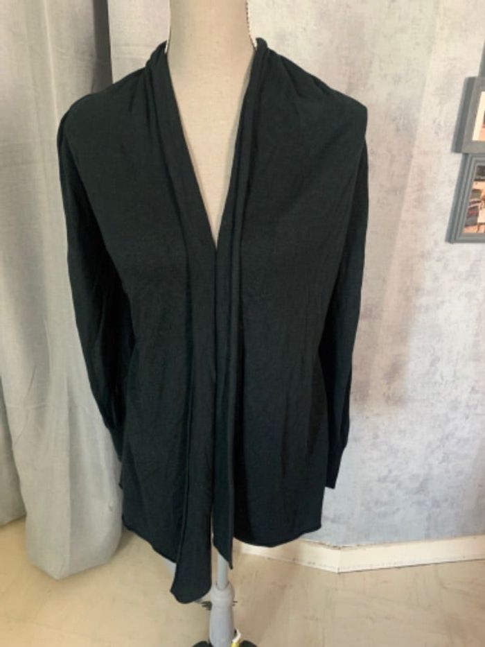 Gilet taille 42/44 + autre