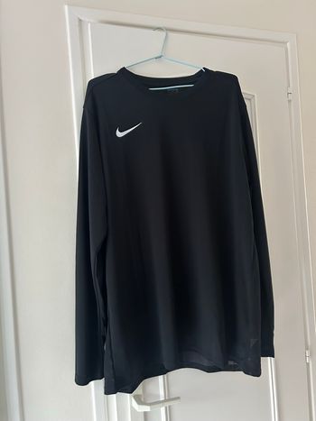 Haut slim Fit Nike Mixte