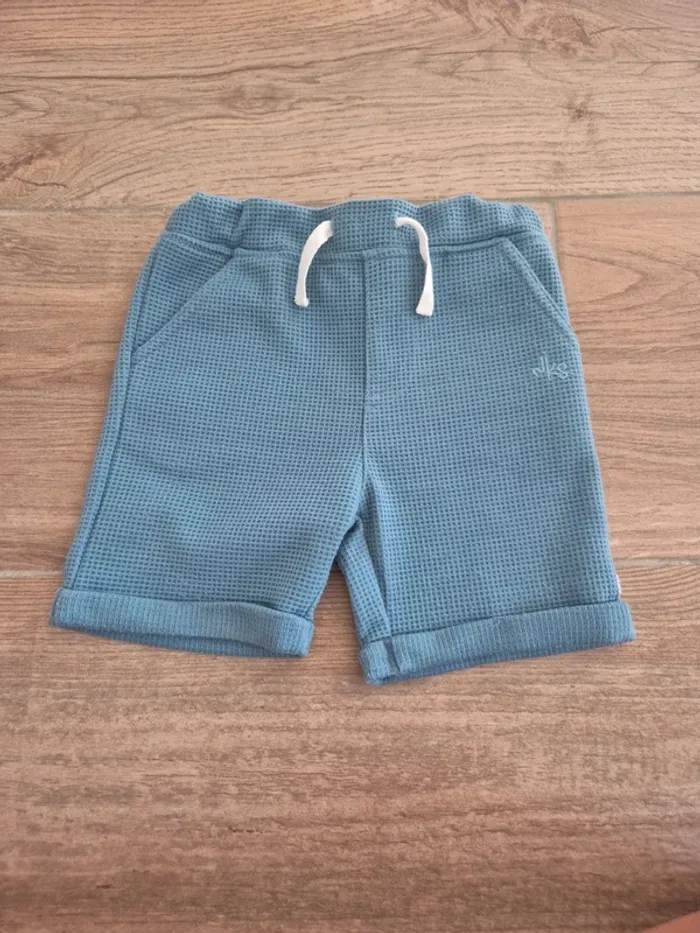 Short Noukie's 18 mois