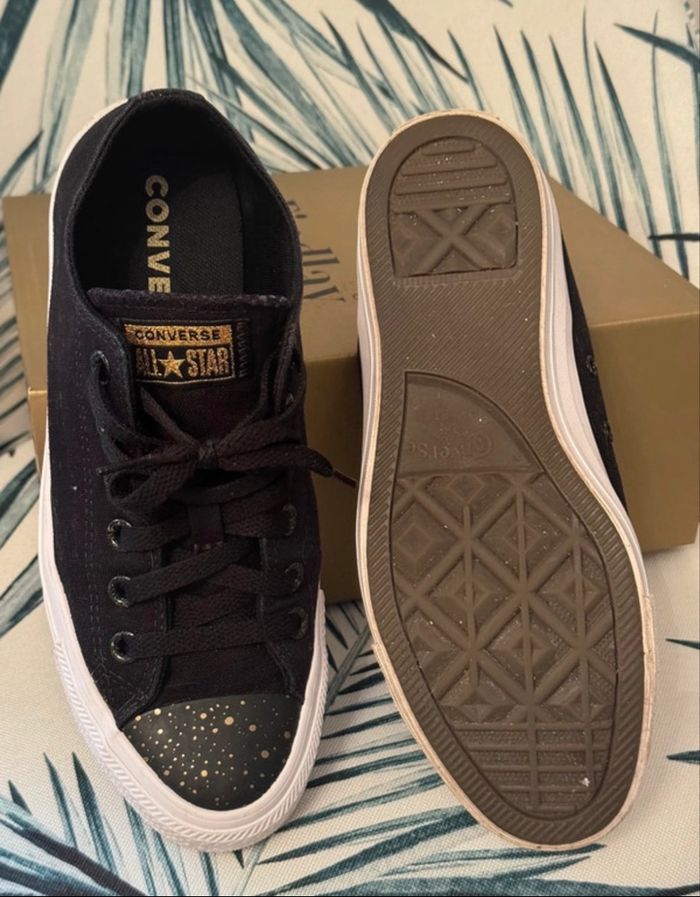 Converse noir en pti pois doré - photo numéro 3