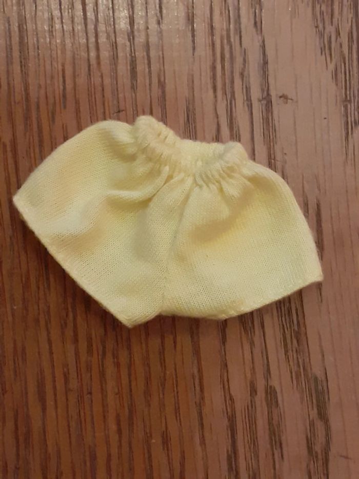 🎀 Short jaune Skipper Barbie vintage