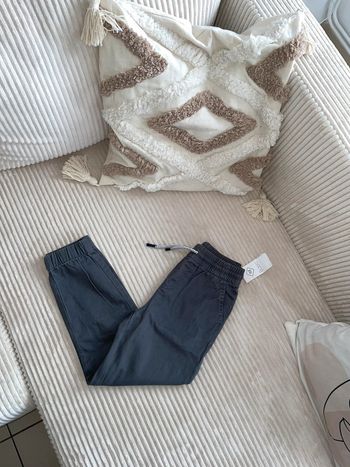 Cargo gris neuf