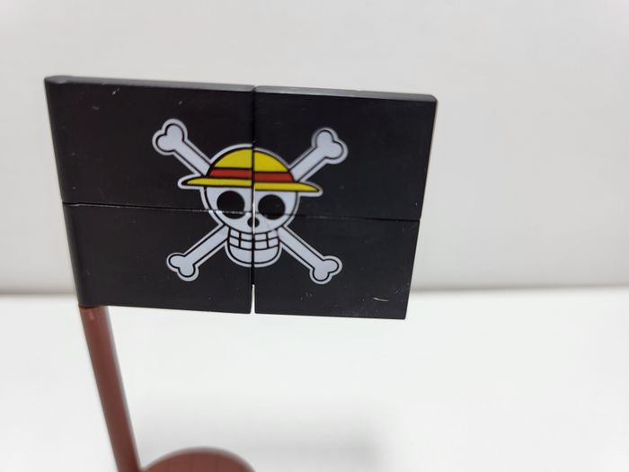 One Piece Mini Figurine - Choco Egg - Drapeau Luffy - photo numéro 3