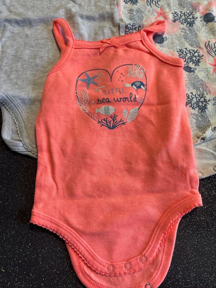Débardeurs 12 mois - photo numéro 2