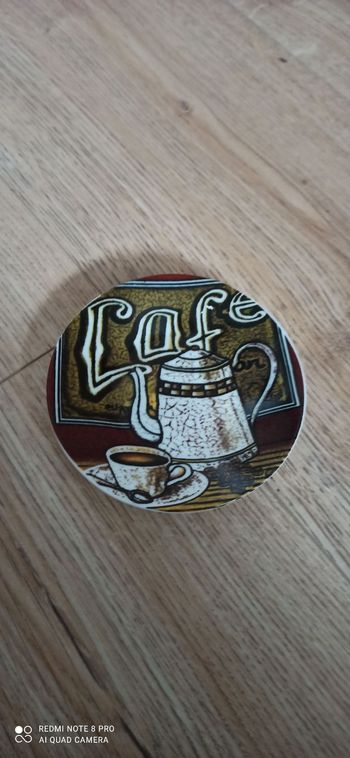 Assiette sous tasse imprimée