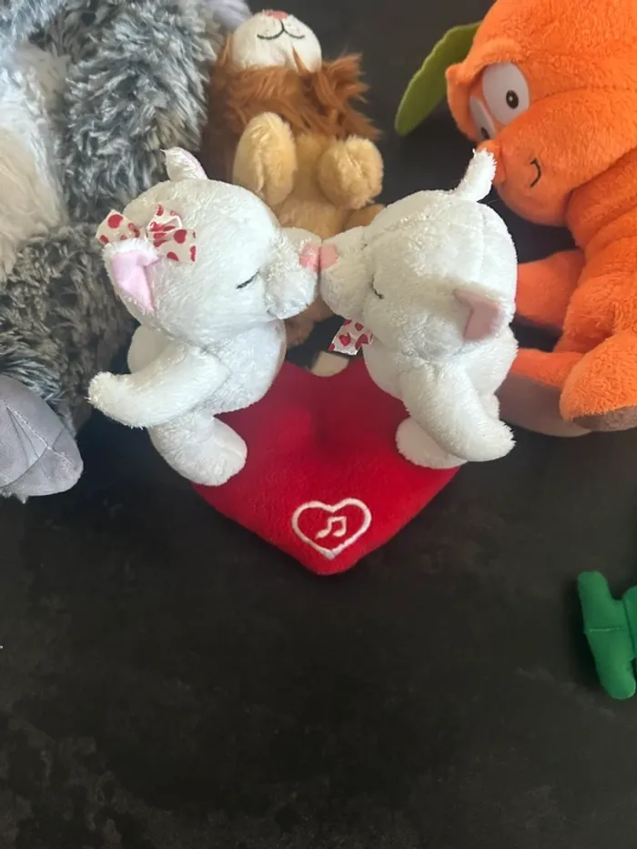 Lot de peluche en très bon état - photo numéro 5