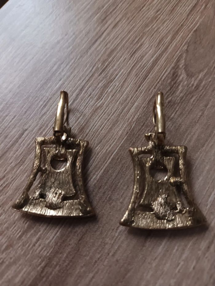 Boucle d'oreille doré - photo numéro 2