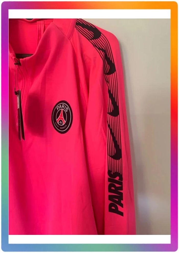 Survêtement rose PSG Paris xxl NEUF jamais porté avec étiquettes - photo numéro 9