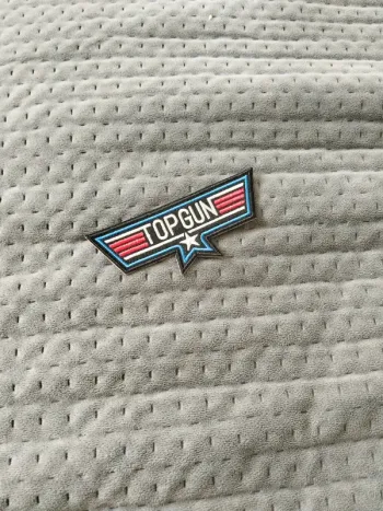 Patch a coudre top gun