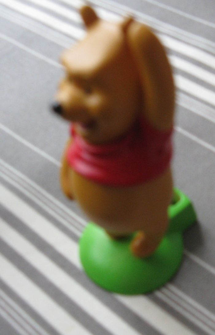winnie l'ourson figurine - photo numéro 2