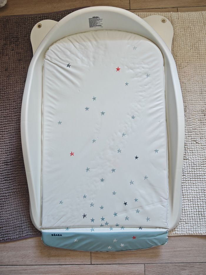 Plan à langer pour baignoire - photo numéro 6