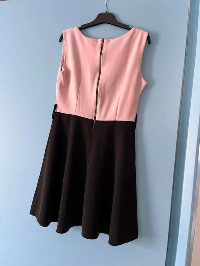 Robe sans manche - photo numéro 2