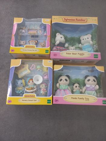 Sylvanian families polar ours panda nursery concert Princess neuf
