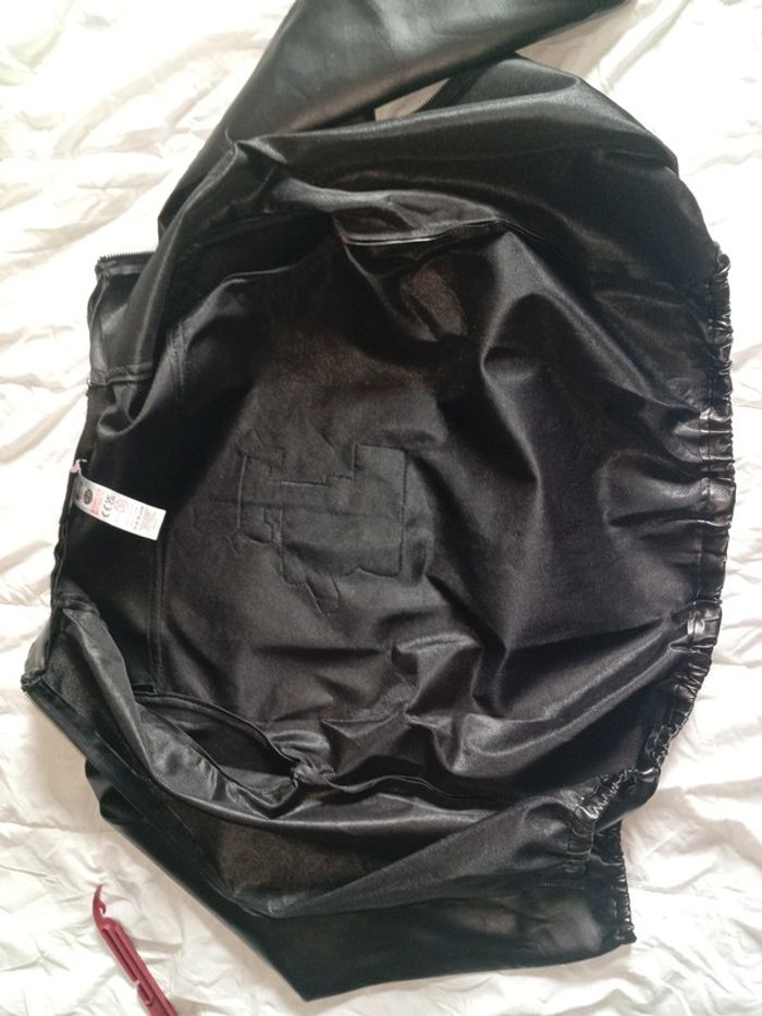 Veste Grease 10/12 ans - photo numéro 6