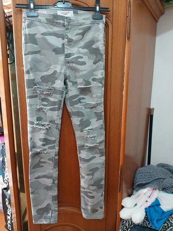 Pantalon militaire taille 32