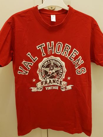 Tee shirt