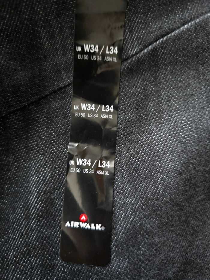 Jeans Homme Airwalk w34/L34 - photo numéro 2