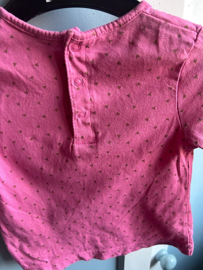 Haut manches longues fuschia motif doré - photo numéro 5