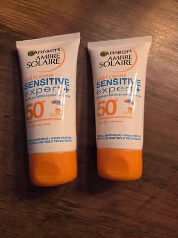 2 protections solaire garnier ambre solaire a partir de 6mois.