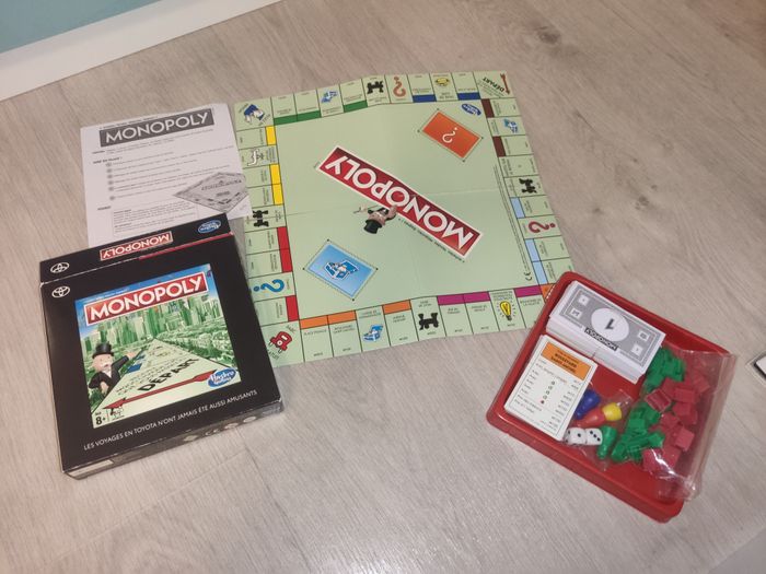 Monopoly de voyage neuf