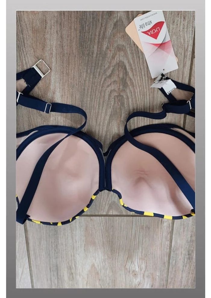 Haut de maillot de bain bleu marine et jaune - Taille 95E Lise Charmel - photo numéro 2