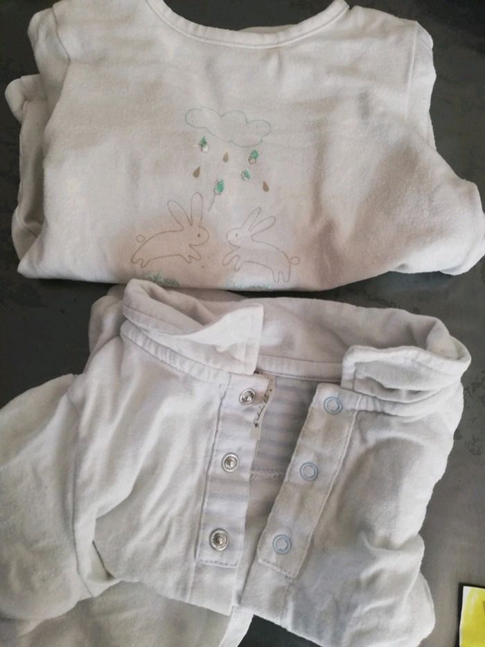 2 t shirt blanc 9 mois manches longues