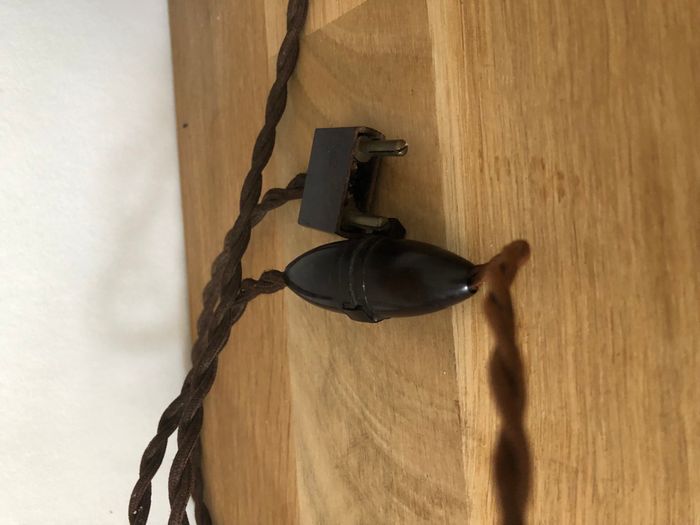 Lot de deux anciennes lampes bougeoirs à restaurer - photo numéro 9