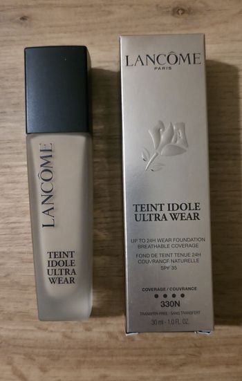 Lancome Fond de teint Neuf Idole Ultra Wear 330N
