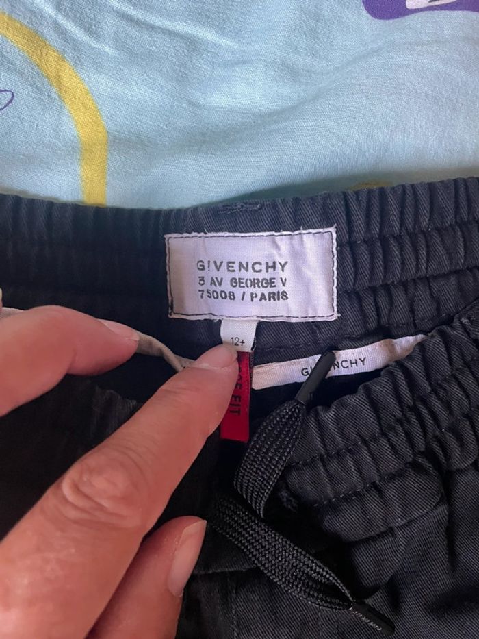 Pantalon cargo Givenchy - photo numéro 3